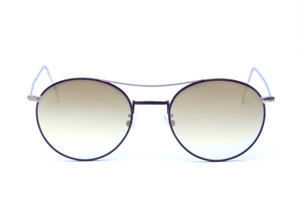 Alberto, occhiali da sole ovali dallo stile minimalista in metallo con doppio ponte e aste incise con decorazioni, rappresentano l'essenza della moda cool