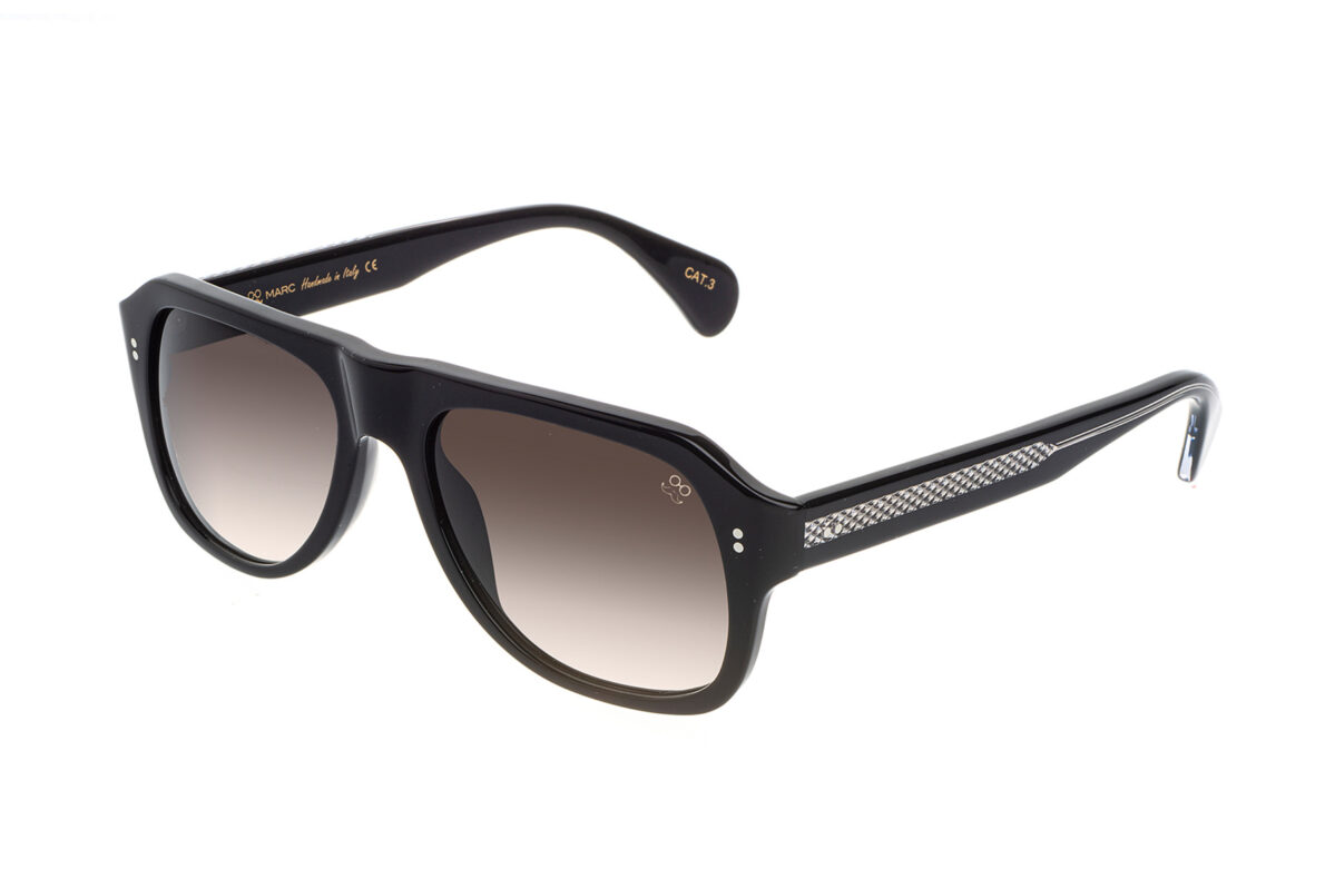 Elliot 2 è un modello di occhiali da sole firmata David Marc con montatura in acetato importante e aste decorate dallo stile trendy