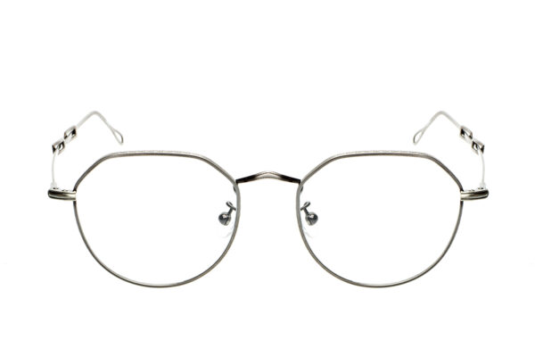 G014 è un occhiale da vista con una forma geometrica che combina elementi di forme lineari e curve e rappresenta una scelta di stile distintiva e moderna.