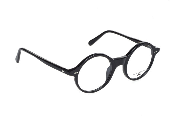 M003 di David Marc è un occhiale dalla forma rotonda che offre un look sofisticato e atemporale. Grazie alle curve dolci e l'elegante montatura in acetato