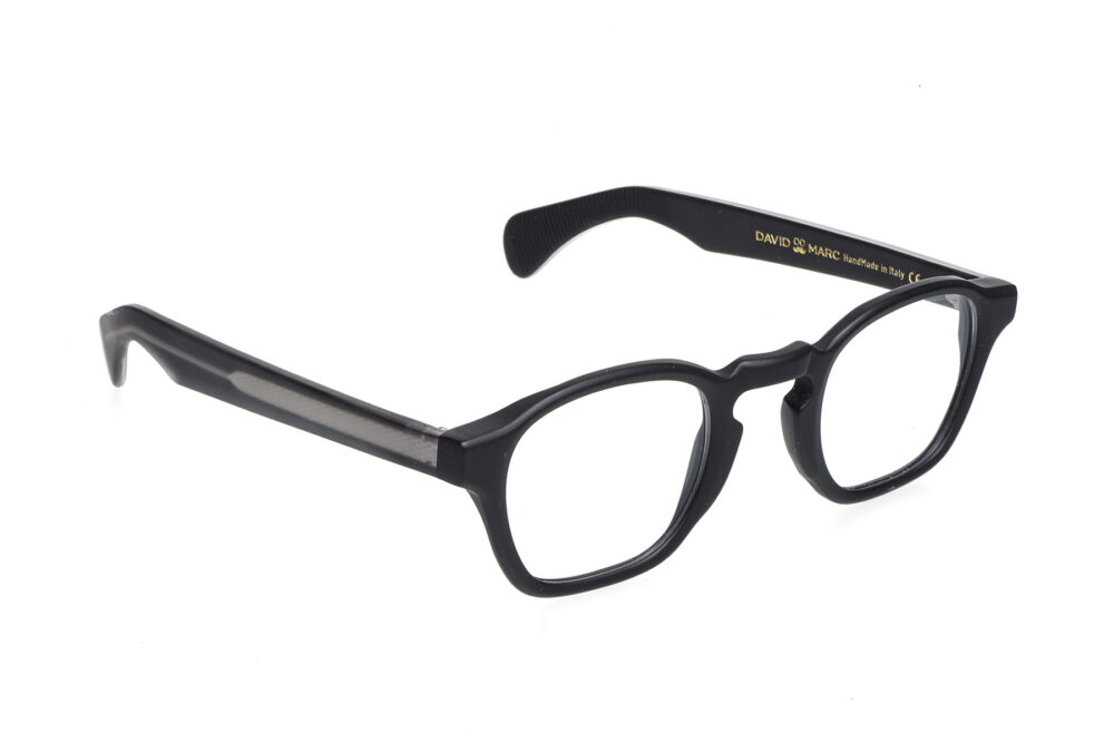 R03 Esplora la moda con questi occhiali da sole rettangolari in acetato, arricchiti da un dettaglio affascinante: un ponte a forma di buco della serratura