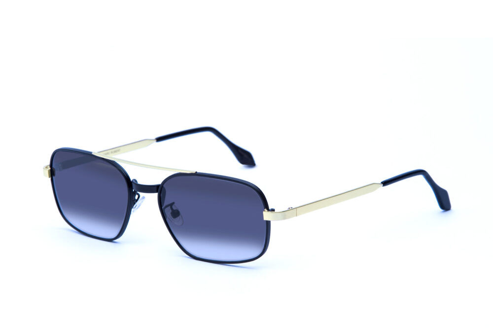 Robert Sun è un modello di occhiali da sole rettangolari con montatura in metallo sono un tributo all'eleganza moderna e alla maestria artigianale italiana.