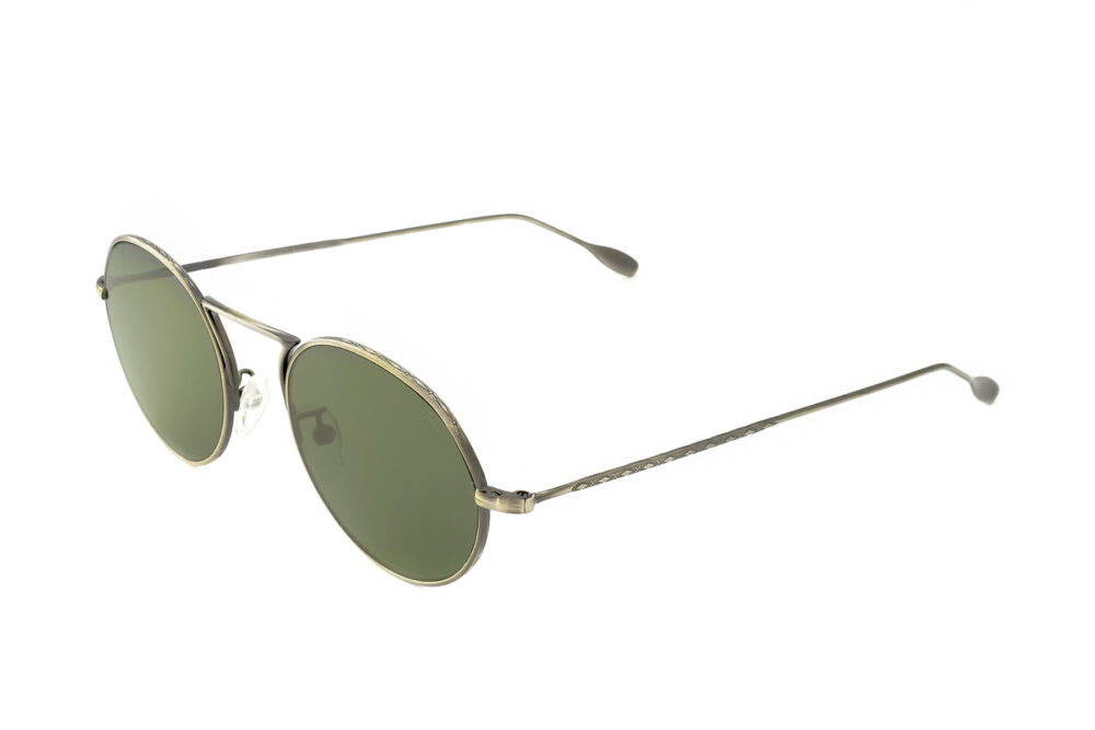 Willis è un occhiale da sole tondo di ispirazione vintage che si adatta perfettamente a ogni look, dalla moda casual all'abbigliamento più formale